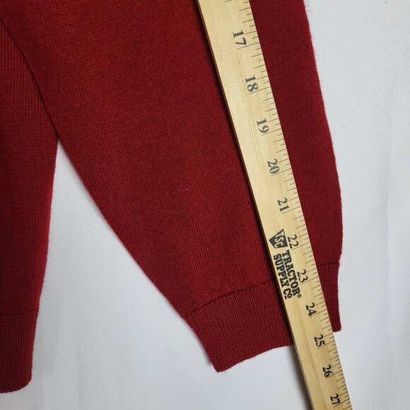 Turnbury Merino Wool Sweater Men's Large Red V Neck Warm Cabincore Preppy - Picture 5 of 5